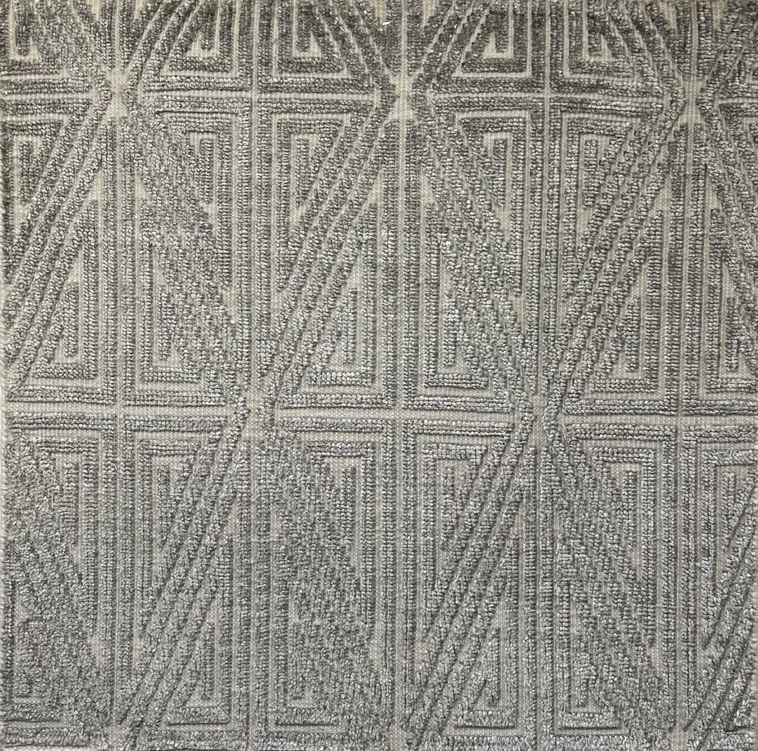 TIB 818